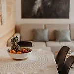 Loft&hill בקתה